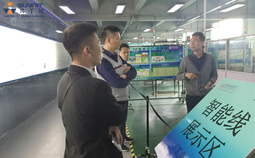 格力技术团队参观智能线 格力技术团队参观智能线
