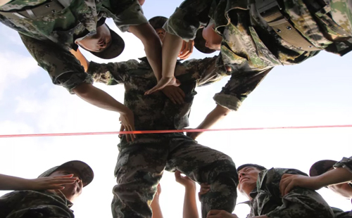 苏州兴千田“青春如火,超越自我”户外拓展 苏州兴千田“青春如火,超越自我”户外拓展