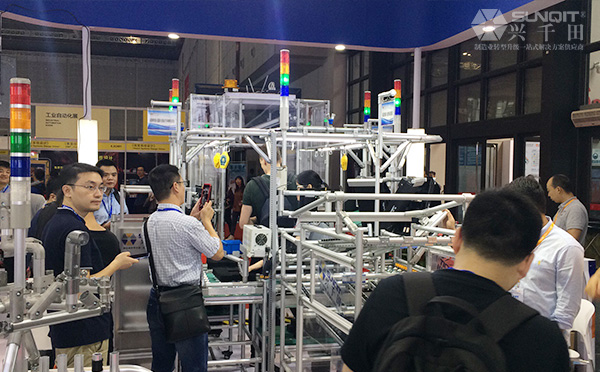 上海工博会花絮2 上海工博会花絮2