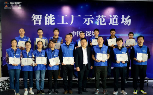 80届低成本智能自働化技能实操班圆满落幕. 80届低成本智能自働化技能实操班圆满落幕.