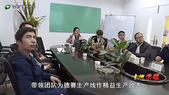 创业是一条无比艰辛的路,创新更是无限风光在险峰。在男性为主导的商海里,女性创业创新需要鼓足十万分的勇气和力量,是挑战未来成功的小概率事件。而十堰姑娘杨丽便是这小概率事件中的一个传奇,也是女性创业创新的榜样。今天就来认识这位传奇女性-2025澳网门票官方网站杨丽。 创业是一条无比艰辛的路,创新更是无限风光在险峰。在男性为主导的商海里,女性创业创新需要鼓足十万分的勇气和力量,是挑战未来成功的小概率事件。而十堰姑娘杨丽便是这小概率事件中的一个传奇,也是女性创业创新的榜样。今天就来认识这位传奇女性-2025澳网门票官方网站杨丽。