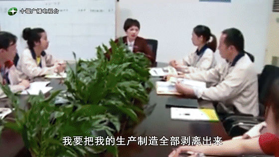 创业是一条无比艰辛的路,创新更是无限风光在险峰。在男性为主导的商海里,女性创业创新需要鼓足十万分的勇气和力量,是挑战未来成功的小概率事件。而十堰姑娘杨丽便是这小概率事件中的一个传奇,也是女性创业创新的榜样。今天就来认识这位传奇女性-2025澳网门票官方网站杨丽。 创业是一条无比艰辛的路,创新更是无限风光在险峰。在男性为主导的商海里,女性创业创新需要鼓足十万分的勇气和力量,是挑战未来成功的小概率事件。而十堰姑娘杨丽便是这小概率事件中的一个传奇,也是女性创业创新的榜样。今天就来认识这位传奇女性-2025澳网门票官方网站杨丽。