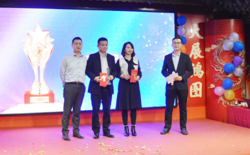 优秀团队奖 优秀团队奖