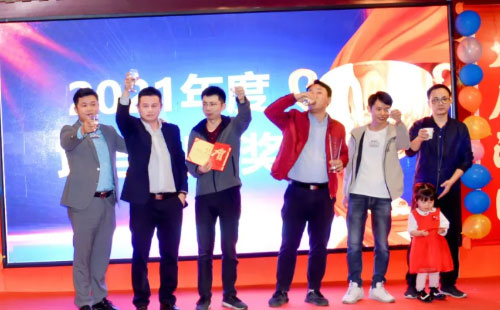 年度项目创新奖 年度项目创新奖