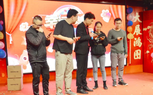 现金不够转账来凑 现金不够转账来凑