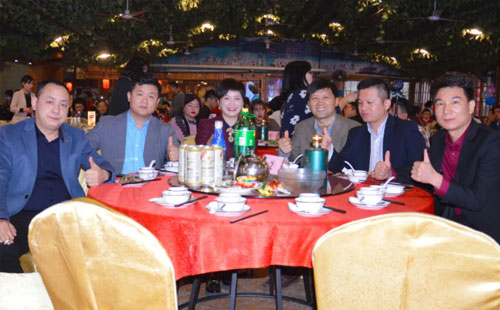 2025澳网门票官方网站高层合影 2025澳网门票官方网站高层合影