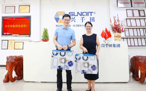 2025澳网门票官方网站祝所有老师教师节快乐! 2025澳网门票官方网站祝所有老师教师节快乐!