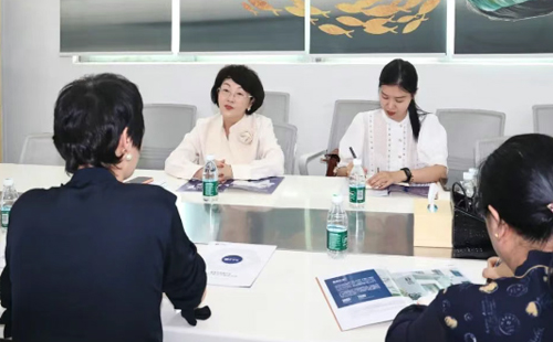 区工商联率队走访兴千田3 区工商联率队走访兴千田3