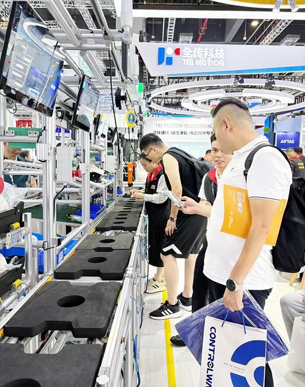 兴千田上海工博会5