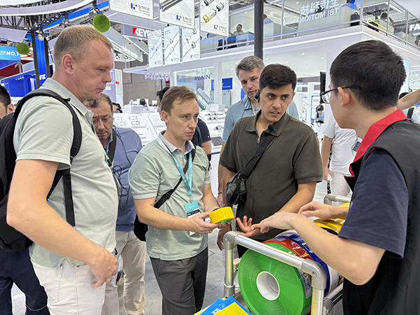 兴千田上海工博会16