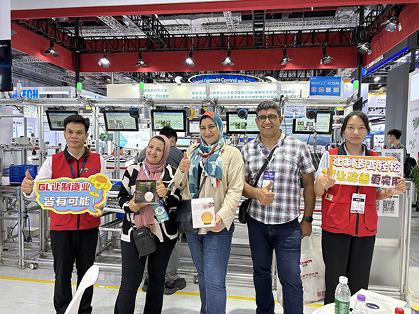 兴千田上海工博会10